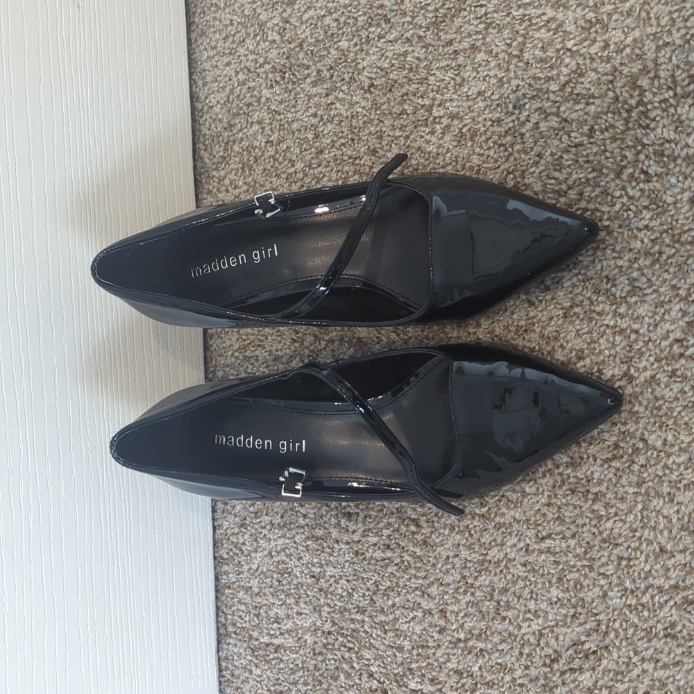 Madden Girl Glossy Black Heels
